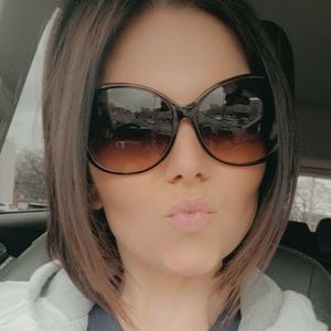 Meet your Posher, Hailey